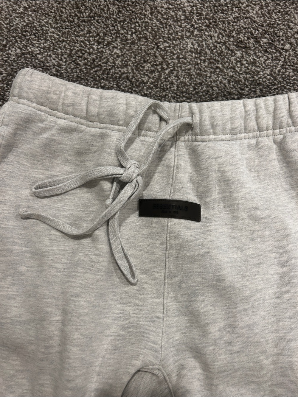 FEAR OF GOD ESSENTIALS SWEATS